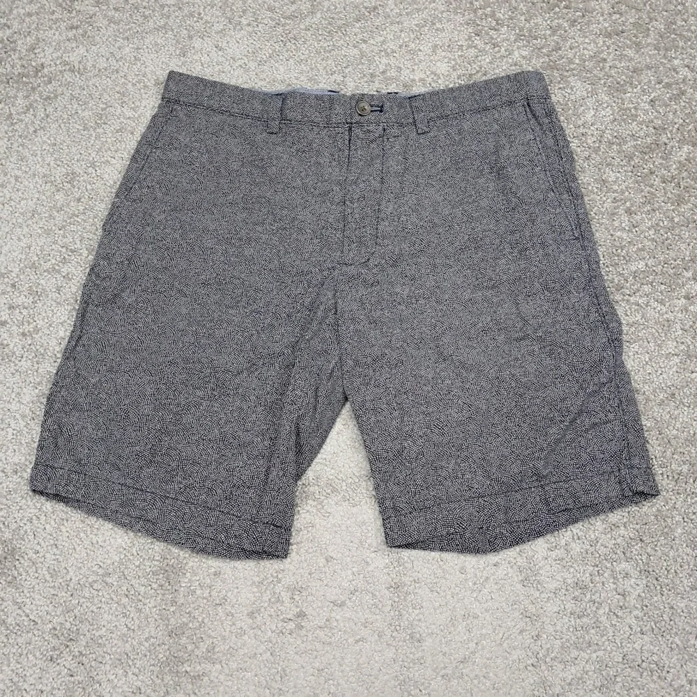 Banana Republic Aiden Slim Fit Shorts Mens 34 Navy Blue White Micro‎ Dot Print